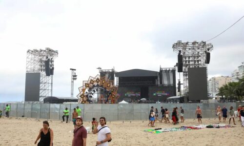 Show de Shakira depende de vistoria final dos bombeiros