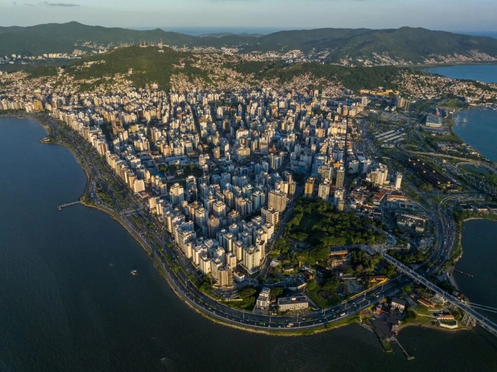Shows em Florianópolis vão fechar vias e mudar trânsito no fim de semana