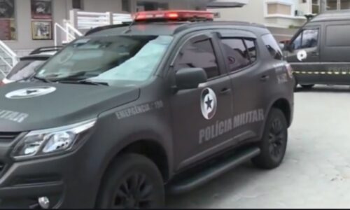 Tiroteio assusta moradores em morro de Florianópolis e termina com presos