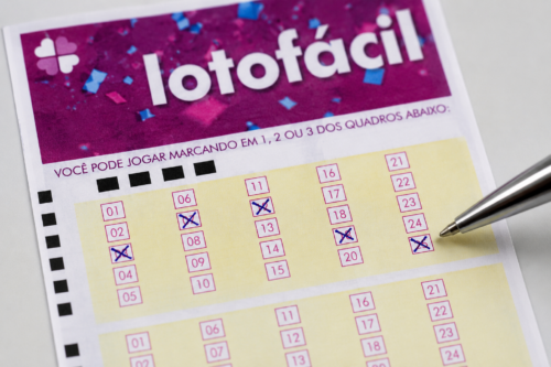 Três apostas levam prêmio da Lotofácil e faturam bolada milionária