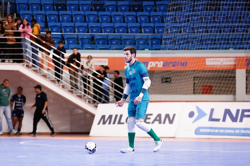 Tubarão Futsal tenta embalar na Série Ouro em duelo contra time da Capital