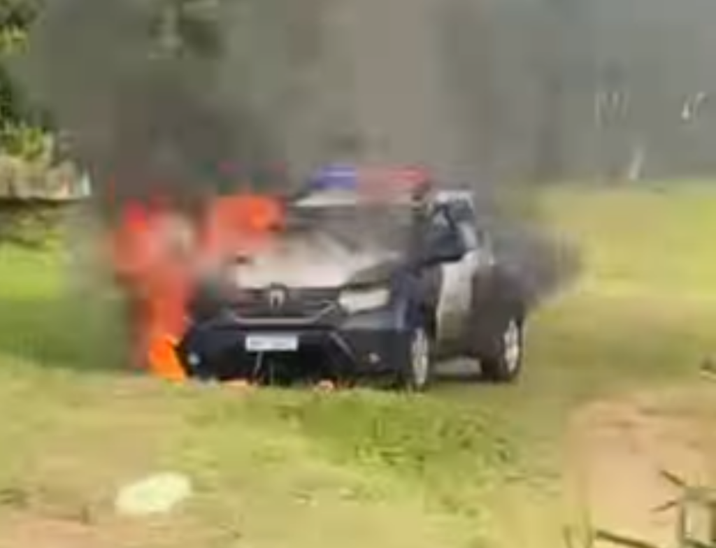 Viatura da Guarda Municipal é incendiada durante ação contra drogas em Florianópolis