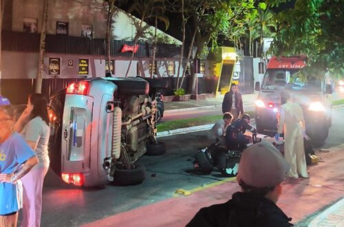 Colisão entre veículo e autopropelido deixa dois feridos graves em Balneário Camboriú
