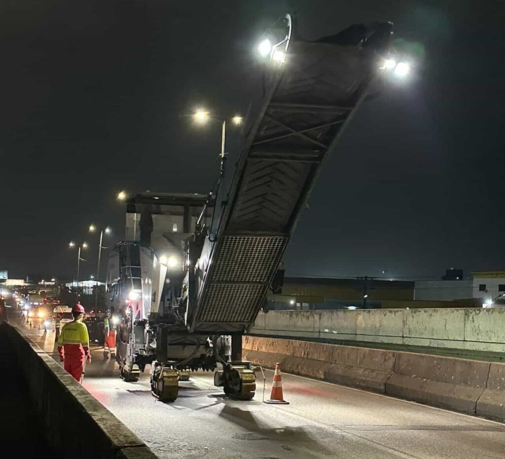 Obras provocam bloqueios parciais na BR-101 entre BC e Itajaí na noite desta segunda-feira