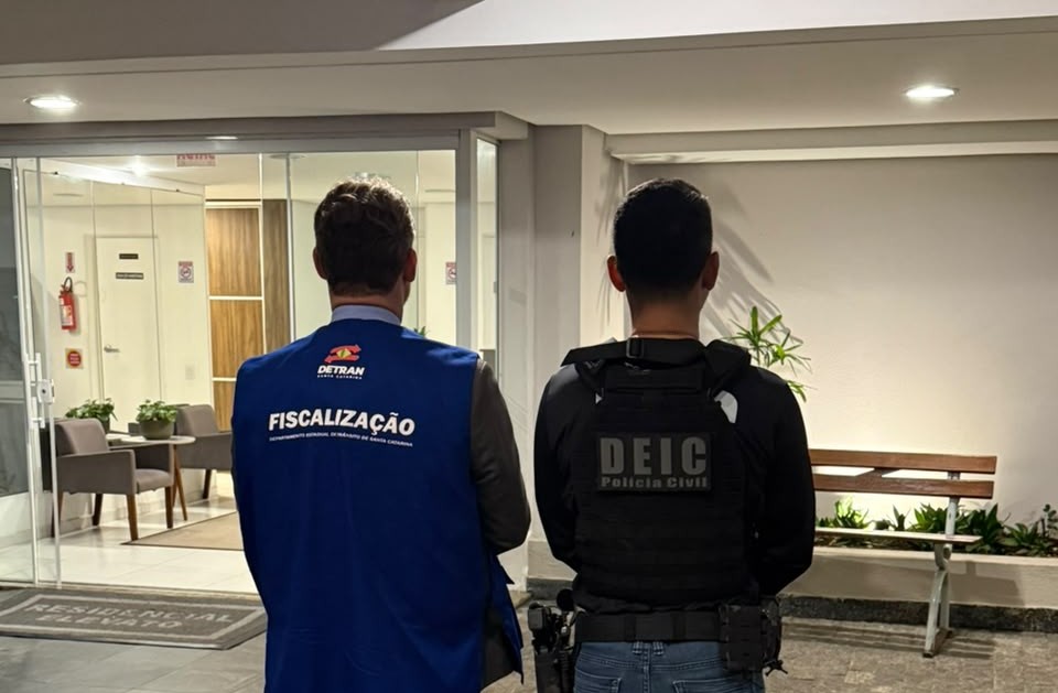 Fraude em edital do Detran é alvo de operação em SC e no PR