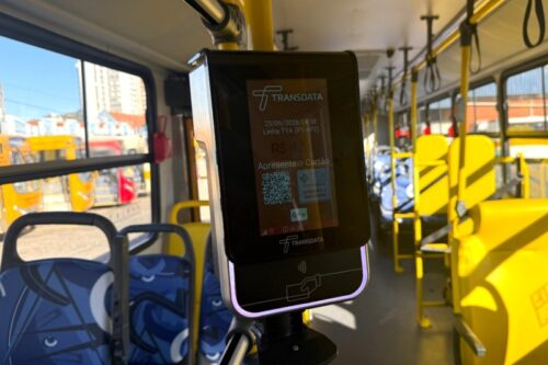 Pagamento por Pix passa a ser aceito no transporte coletivo de Itajaí