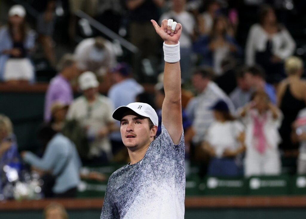 Campanha histórica de João Fonseca em Roland Garros chega ao fim com eliminação nas quartas de final