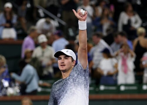 Campanha histórica de João Fonseca em Roland Garros chega ao fim com eliminação nas quartas de final
