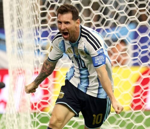 Argentina avança e Messi atinge recorde histórico ao se tornar o maior artilheiro das Copas do Mundo
