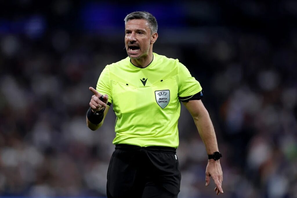 Árbitro da estreia do Brasil na Copa já foi detido em operação policial internacional
