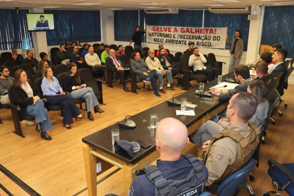 Câmara de Florianópolis debate crimes na Galheta e anuncia fiscalização com drones