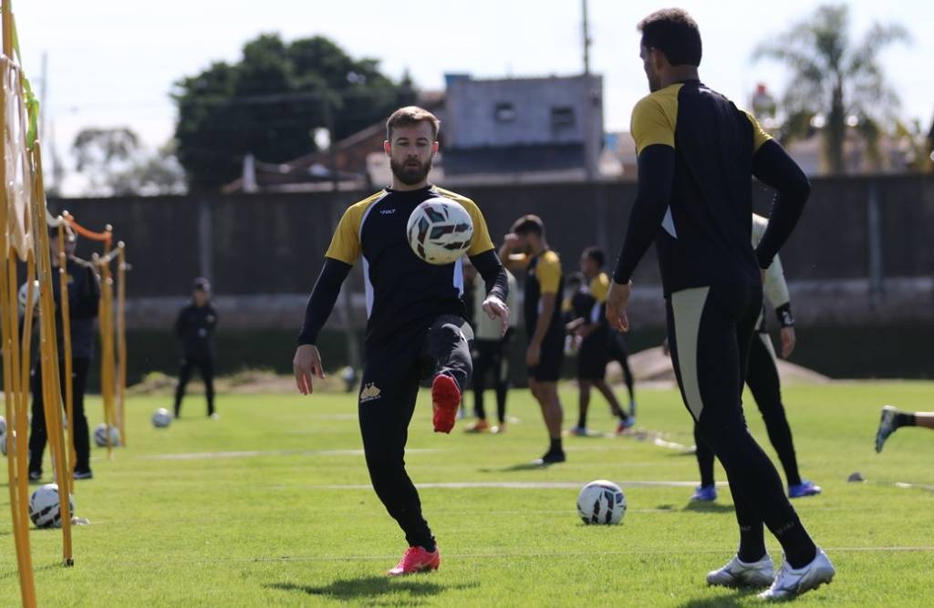 Criciúma pode entrar no G-4? Tigre encara o Londrina em duelo decisivo na Série B