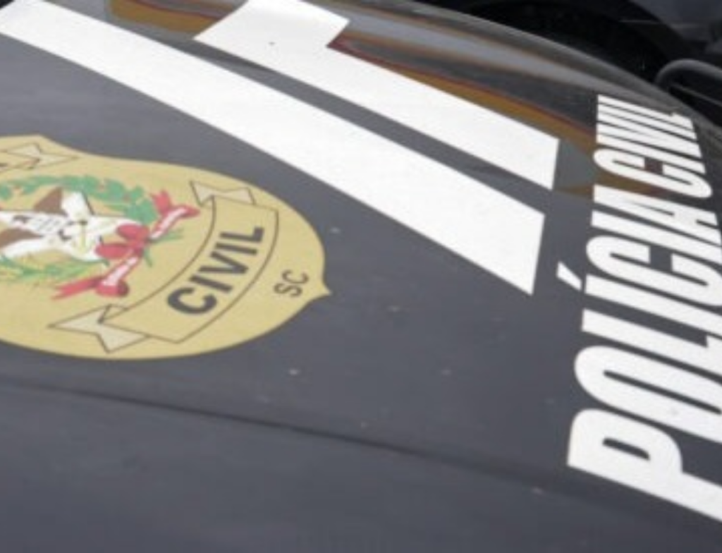 Foragido por golpe milionário é encontrado e preso no Centro de Florianópolis
