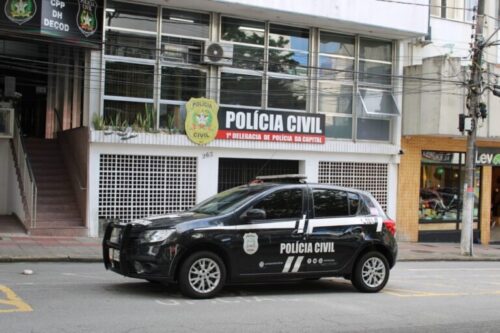 Investigado por ameaçar fiscais de obras em escolas é alvo de operação da Polícia Civil