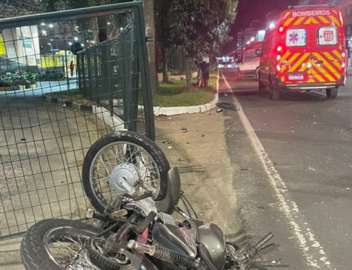 Motociclista sofre graves fraturas após perder controle da moto em Criciúma