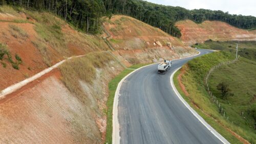 Obra de R$ 140 milhões na SC-281 avança e já atinge 30% de execução