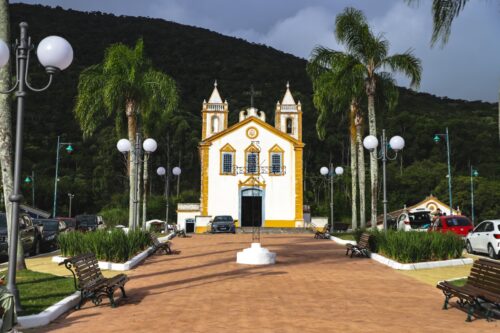 Praça histórica de Florianópolis ganha novo visual e será entregue à comunidade