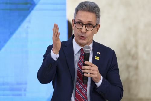 Racha no Novo vira caso nacional e Romeu Zema é desconvidado de evento em SC