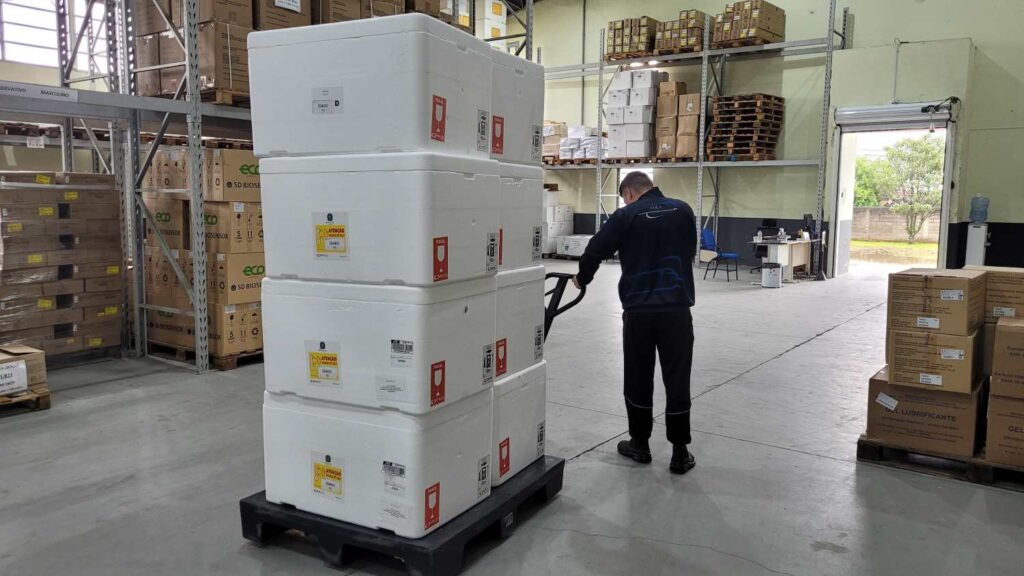 SC recebe mais 304 mil doses da vacina da gripe após 56 mortes por Influenza