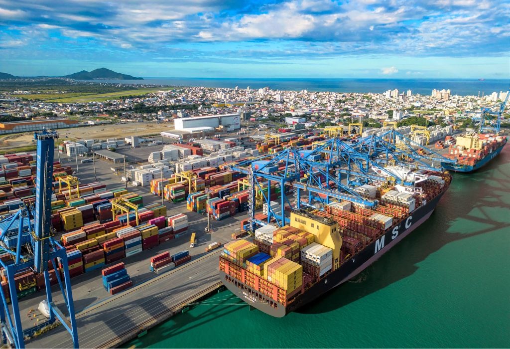 Santa Catarina bate recorde histórico e ultrapassa US$ 2 bilhões com exportação de carnes