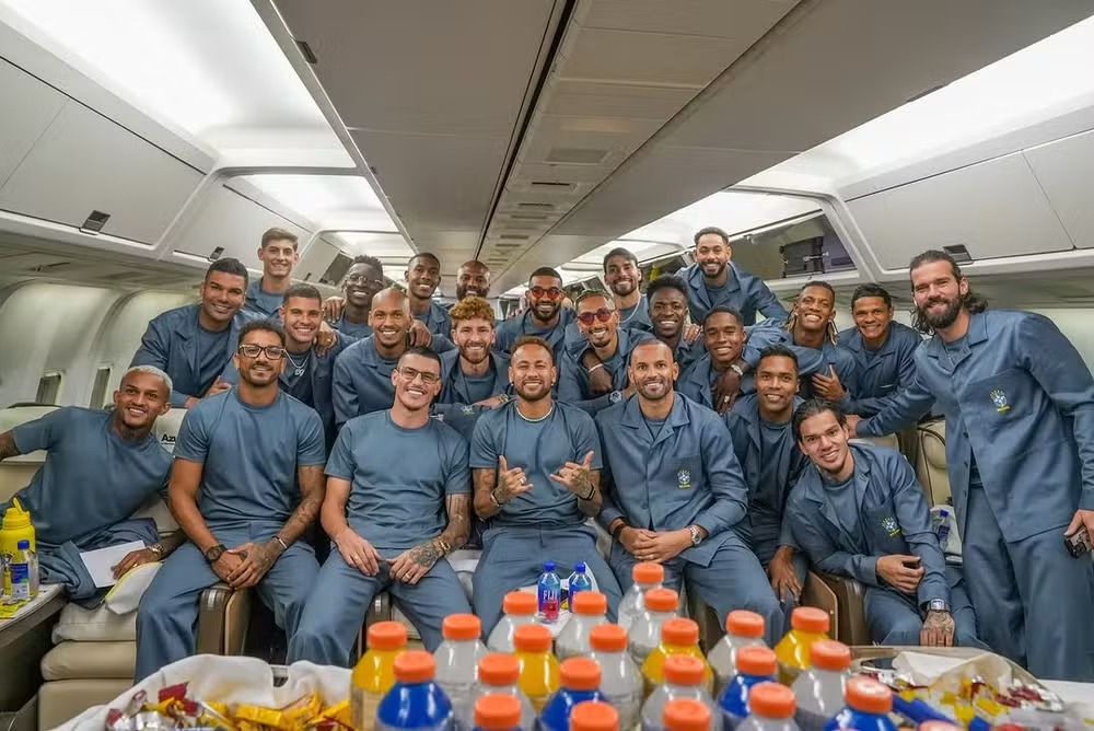 Seleção Brasileira desembarca nos EUA e inicia contagem regressiva para a Copa do Mundo