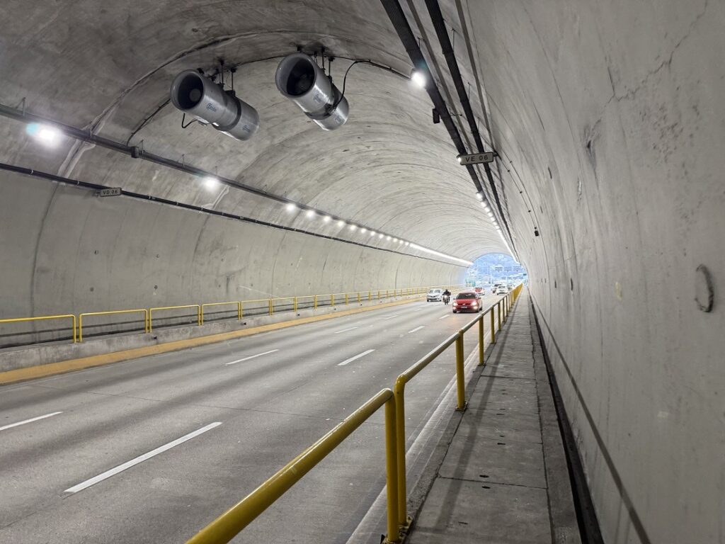 Túnel Antonieta de Barros passa por transformação após investimento de R$ 8 milhões