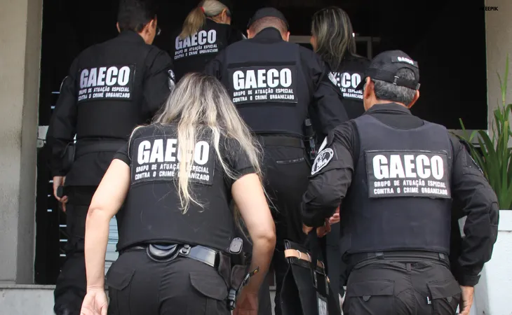 Infiltrados na Polícia Civil e no Ministério Público são alvos de operação por favorecimento ao PCC em SP