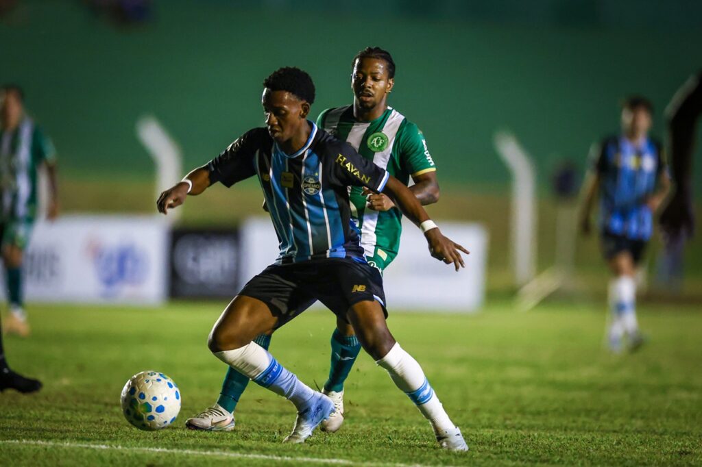 Saiba quando recomeçam as principais competições nacionais e continentais após a parada para a Copa do Mundo