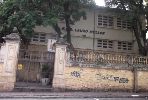 Antiga Escola Lauro Müller terá novo destino após decisão do Governo de SC