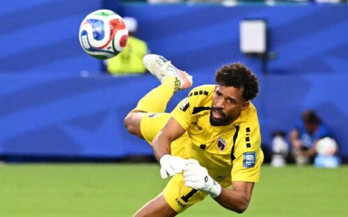 Avaí tentou contratar goleiro destaque da Copa do Mundo, mas levou resposta negativa