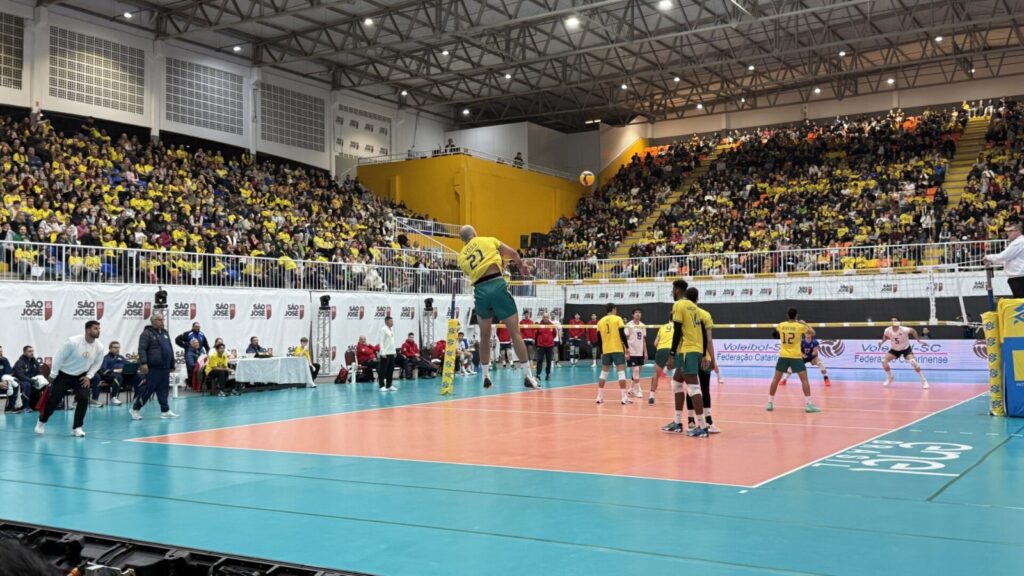 Brasil fecha campanha perfeita em Santa Catarina e empolga torcida antes de desafio internacional