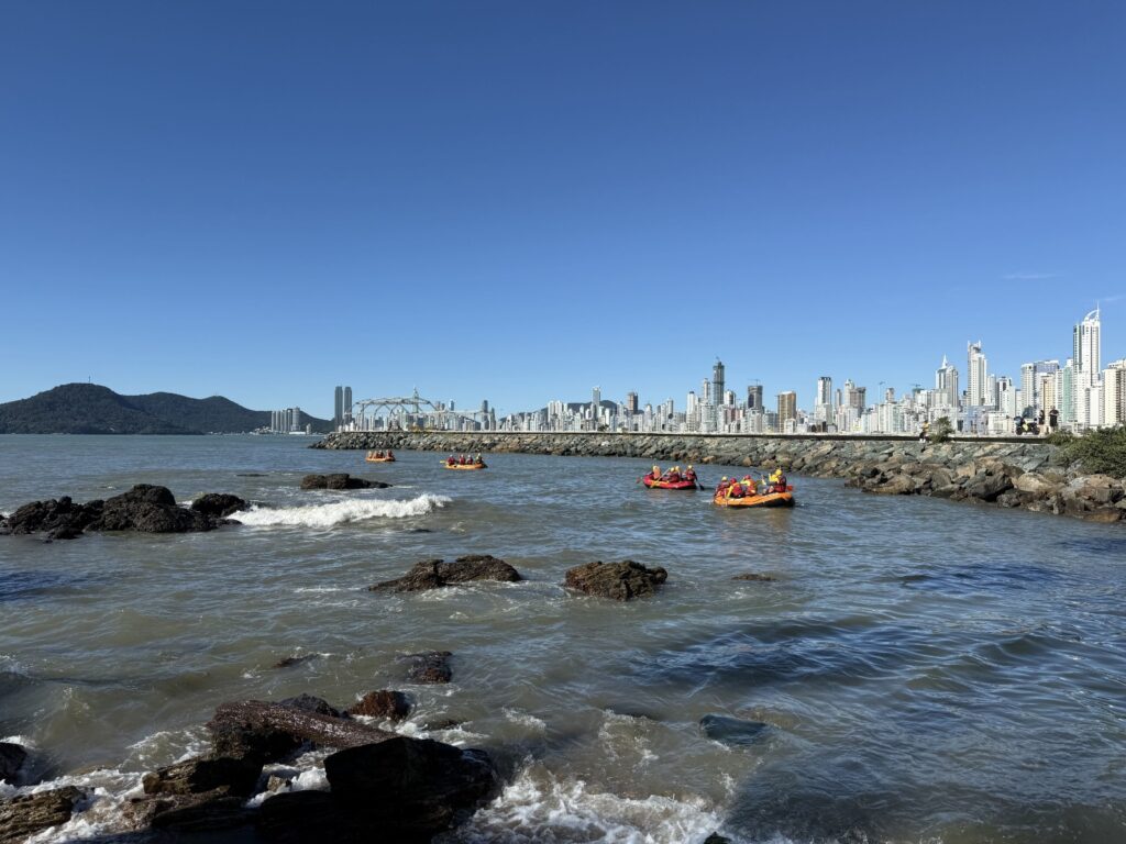 Defesa Civil reforça preparo para enchentes com treinamento especial em Balneário Camboriú