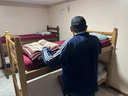 Formado em engenharia, homem viveu nas ruas em SC e agora luta para recomeçar
