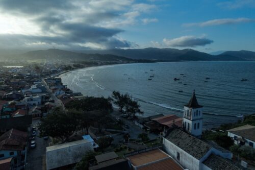 Garopaba inicia obra histórica para acabar com a falta de tratamento de esgoto