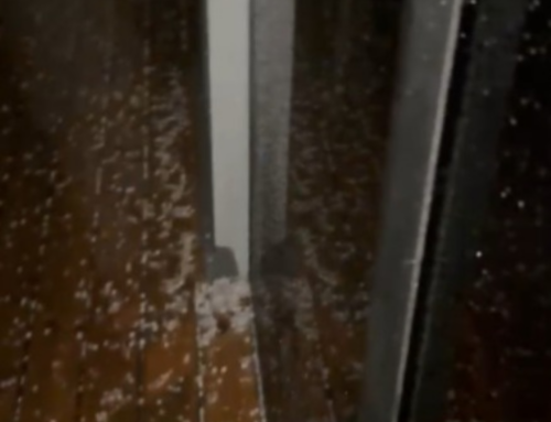 Granizo surpreende moradores após alerta vermelho de chuva em Santa Catarina