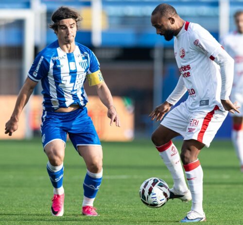 Avaí vence Náutico na Ressacada e segue em busca de recuperação no Brasileirão da Série B
