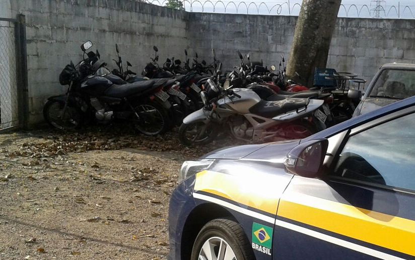 Leilão da PRF tem motos e carros por preços baixos em Santa Catarina