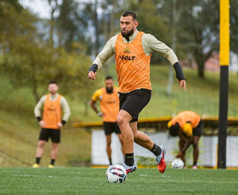 Líder e invicto: Criciúma intensifica preparação para manter boa fase na Série B - Foto: João Vitor Pereira/ Criciúma E.C.