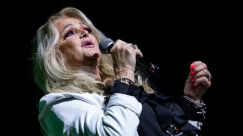 Morre Bonnie Tyler, voz de “Total Eclipse of the Heart”, aos 75 anos