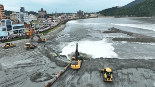 Obra avança mais rápido que o previsto e nova Praia do Gravatá já tem data para ficar pronta