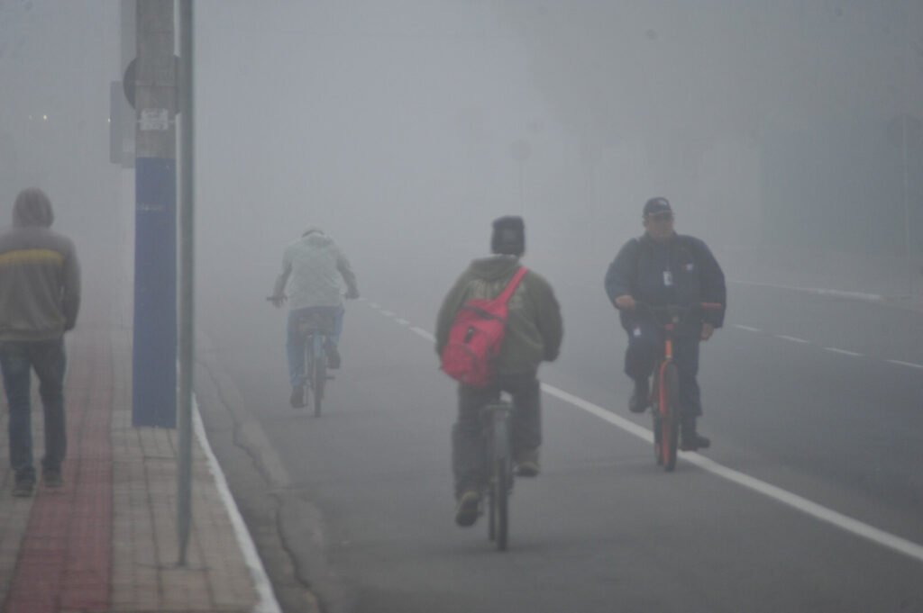 Terça-feira de frio e chance de chuva com chegada de frente fria em SC. - Foto: Divulgação
