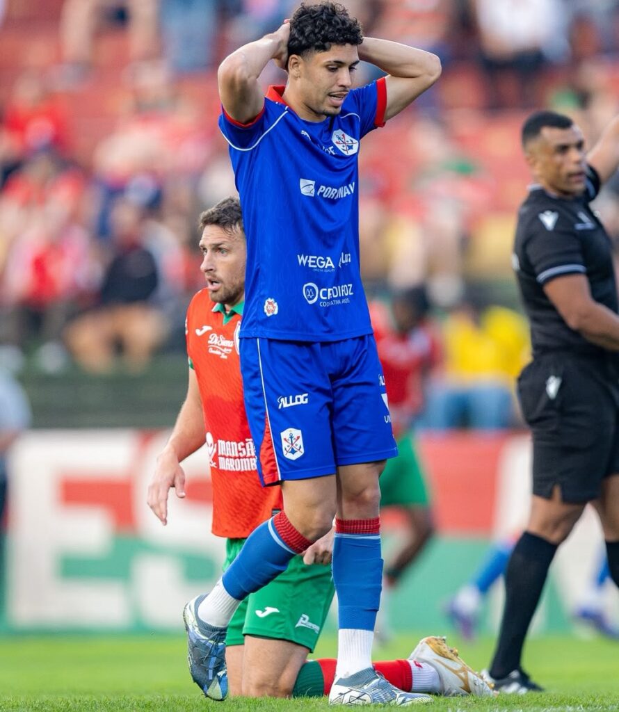 O sonho do acesso fica adiado para o Marcílio Dias após derrota para a Portuguesa na Série D