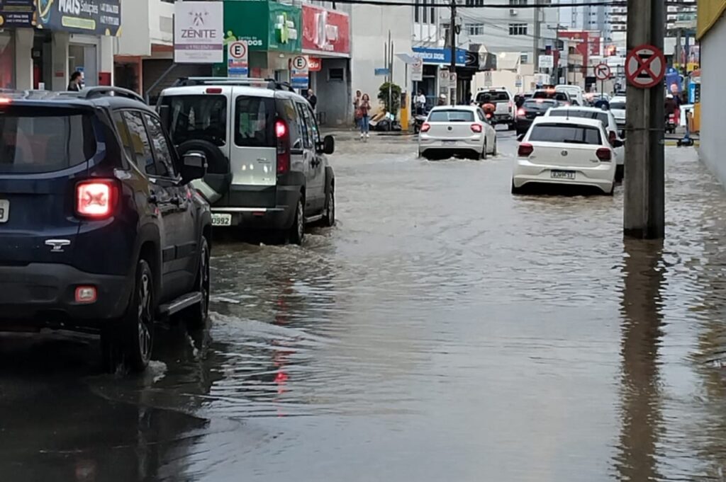 Maré alta pode provocar interdições no trânsito de Itajaí nesta terça-feira. - Foto: Divulgação/PMN