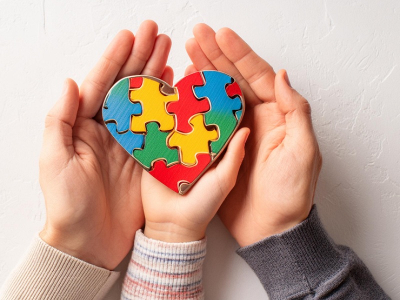 Necessidade de atendimento especializado é reforçado com mais de 90 mil pessoas diagnosticadas com autismo em SC. - Foto: Divulgação