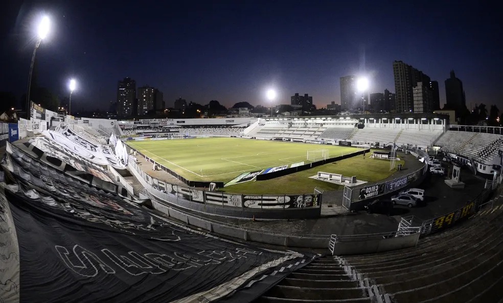 Avaí já sabe quem será o árbitro contra a Ponte Preta - Foto: Divulgação/Marcos Ribolli