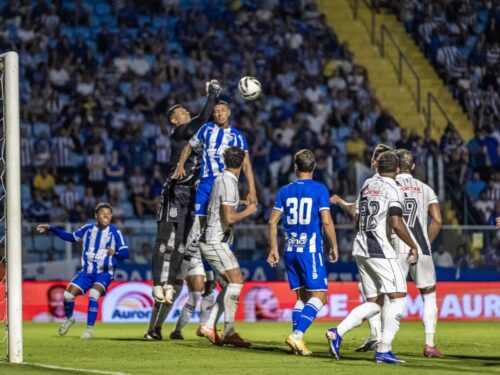 Avaí leva desvantagem no histórico contra a Ponte Preta