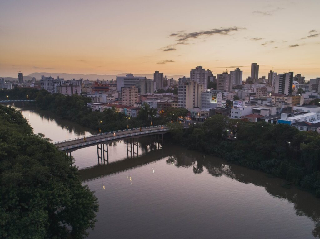 Chuva em Tubarão supera em mais de 100% a média histórica e acende alerta