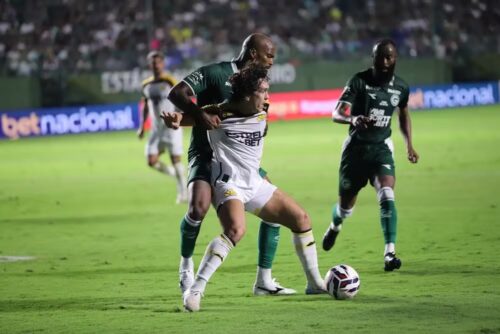 Criciúma volta ao Heriberto Hülse para defender liderança na Série B