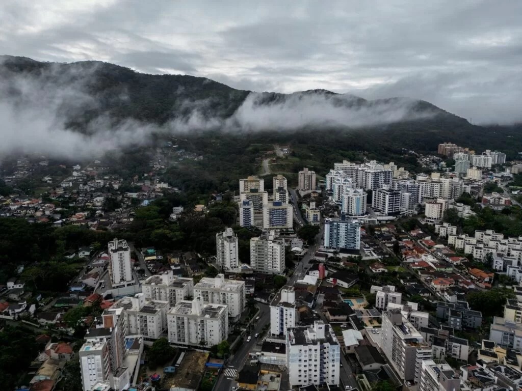 Frio intenso chega a SC e temperaturas podem ficar negativas