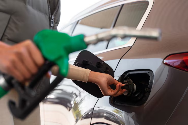 Gasolina de Tubarão já está no novo padrão E32; entenda